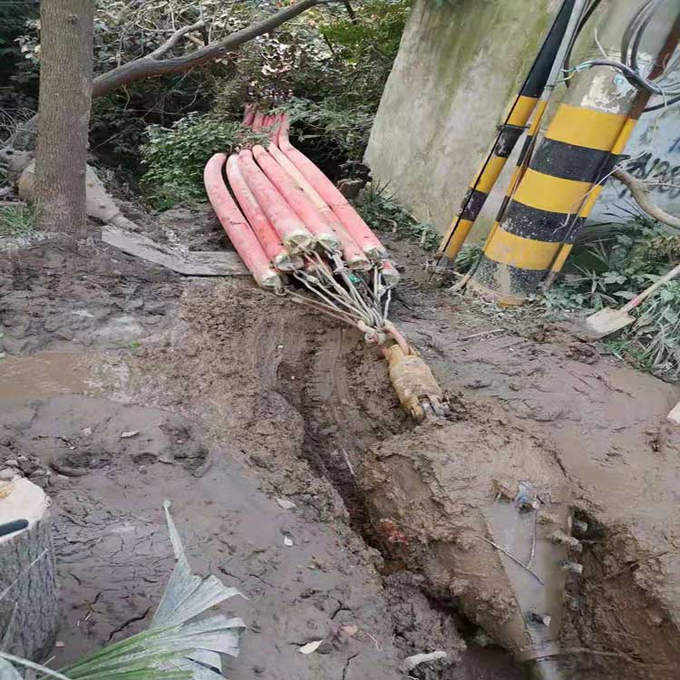 秦皇岛武汉卷帘门拖拉管